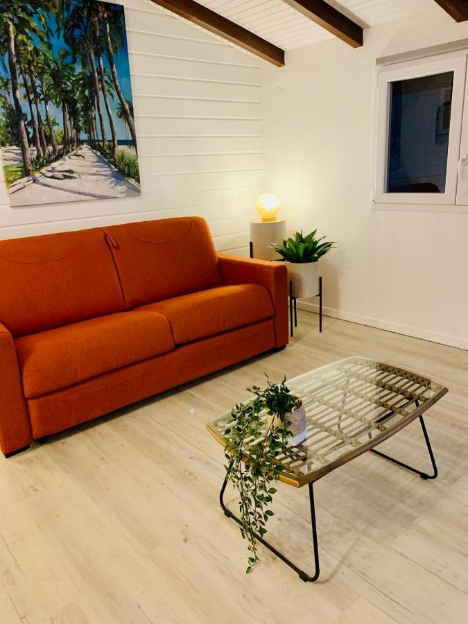 Somptueux Duplex Sur La Route Des Plages Sainte-Anne Luaran gambar